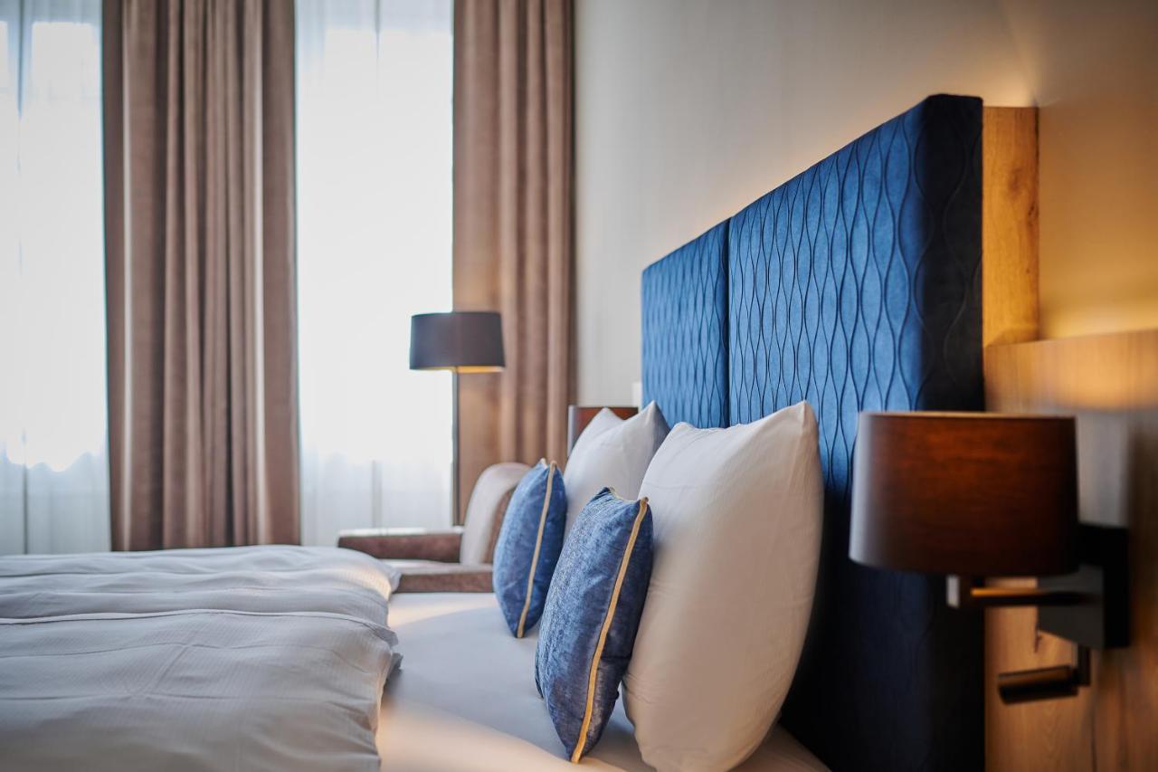 Hotel Zur Post Altoetting מראה חיצוני תמונה